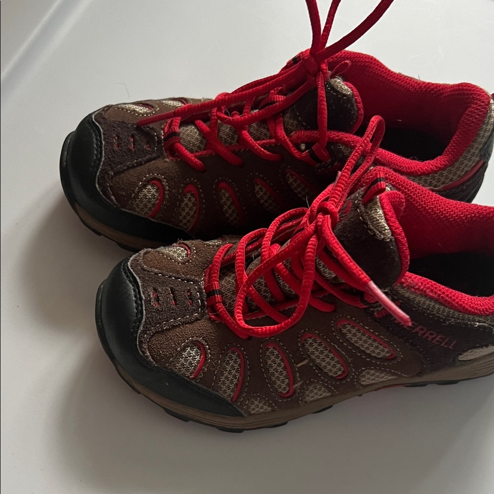Merrell Kids' Red and Brown Sneakers